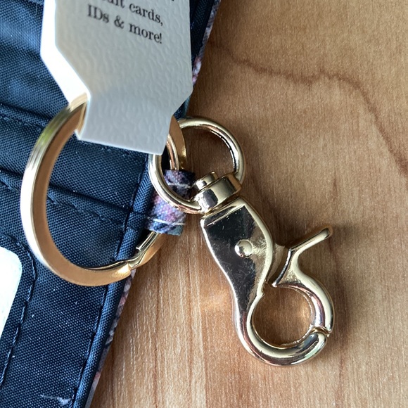 Oliver Moss ID Card Keychain Wallet - Picture 12 of 14